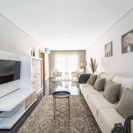 בית נופש Casa Eido Doce By House And People ברסלוס