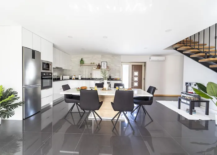 Feriehus Casa Eido Doce By House And People